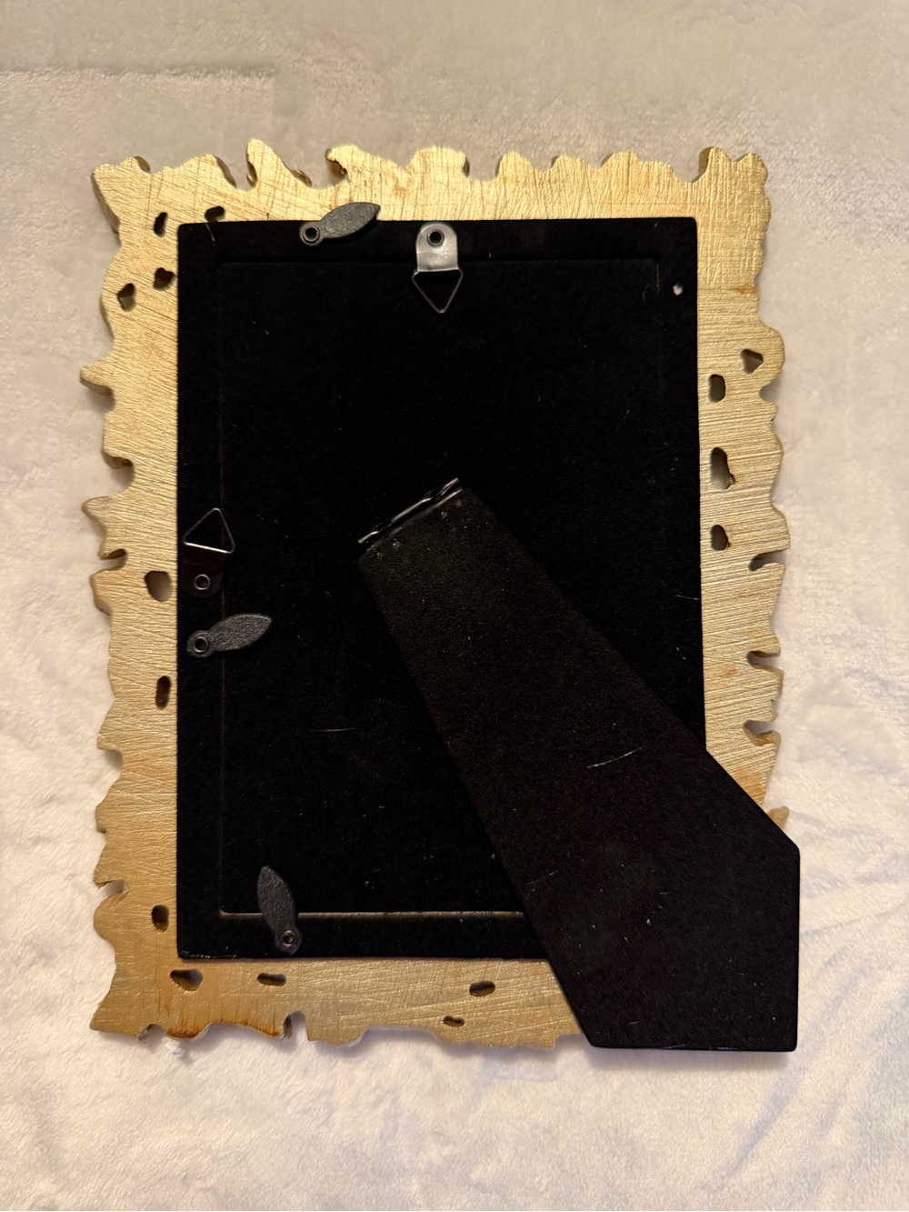 5x7 Frame Gold Ornate, 2 Pack Decorative Picture Frame with Stand - Picture 3 of 5